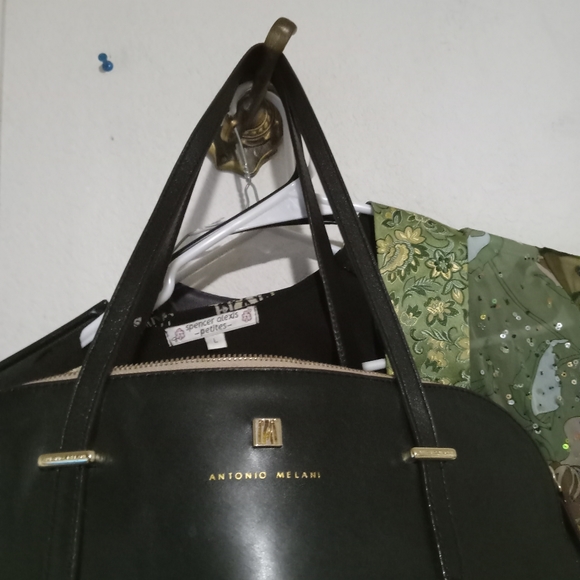 A pirse - Picture 4 of 7